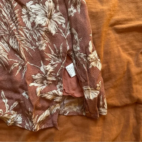 Mahina Terracotta and Cream Floral Dress - Picture 3 of 5